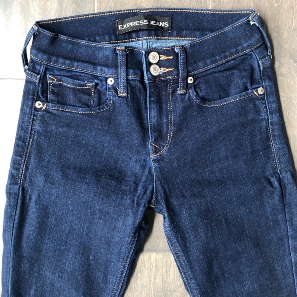 Express Mid Rise Jeans